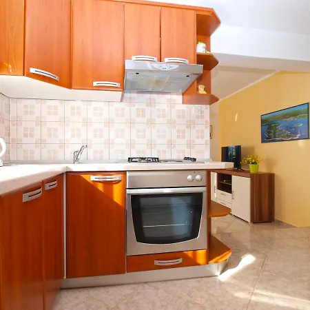 Apartamento Nevenka 1482 Medulin