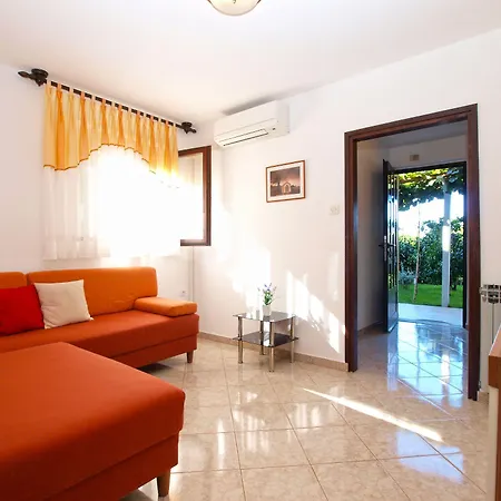 Apartman Nevenka 1482 Medulin