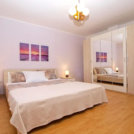 Apartment Nevenka 1482