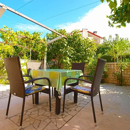 Apartment Nevenka 1482